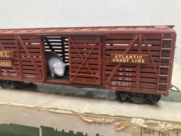 Vintage Tyco HO Train Set No. T-1003 - Switcher Runs Great! Boxed