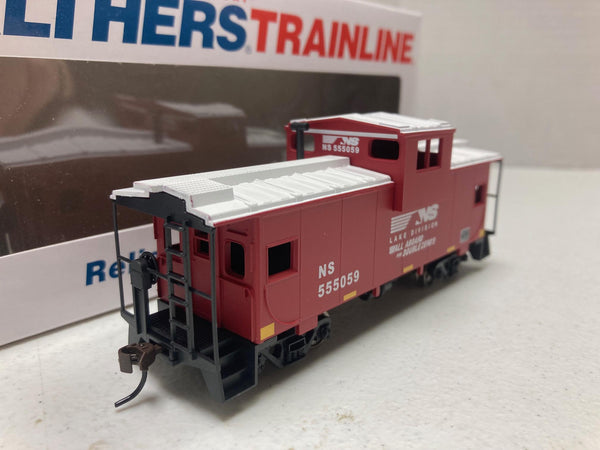 Walthers Norfolk Southern Caboose HO Scale (931-1527)