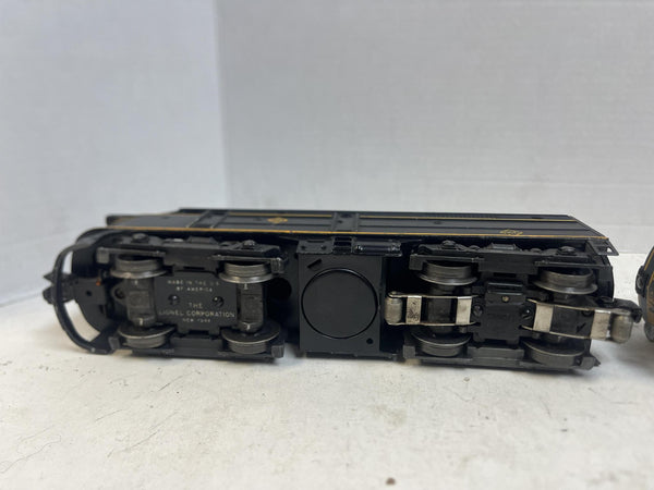 Lionel Postwar 2032 Erie Alco AA Diesel Locomotive Set - Powered & Dummy RUNS