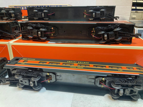 Lionel O Gauge Great Northern 6-Car Aluminum Passenger Set & Reefer - Boxed