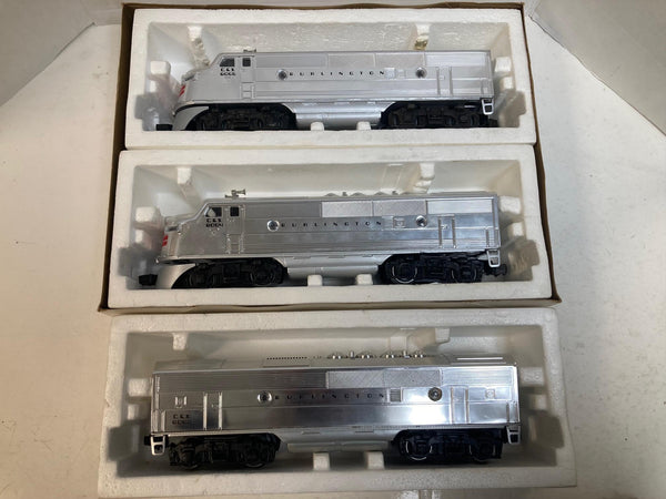 Lionel Burlington Chrome ABA F3 Diesel Set (8054, 8062) w/ 5 Passenger Cars (9576-9580) O Gauge