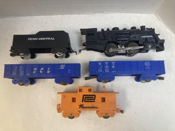 Marx O Gauge Plastic Steam Loco & Penn Central Tender Set w/ Gondolas & Pacemaker Caboose - Plastic Couplers