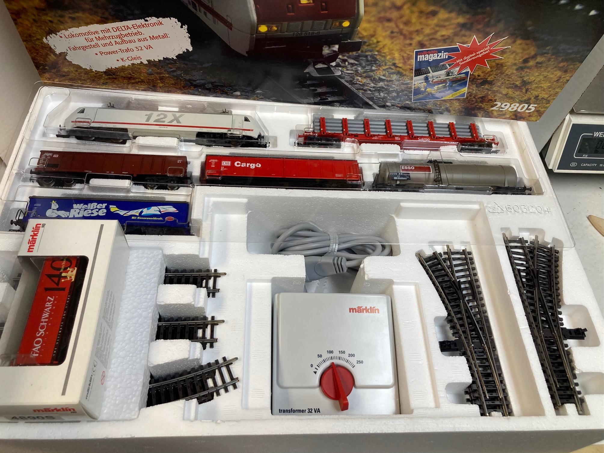 HO Scale – Roundhouse Electric Trains, Inc.