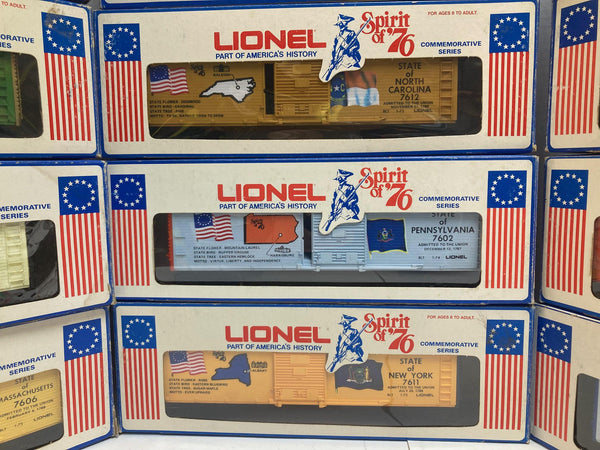 Lionel "Spirit of '76" BiCentennial Set: Engine W/13 State Box Cars+Caboose (1776, 7600-7613)