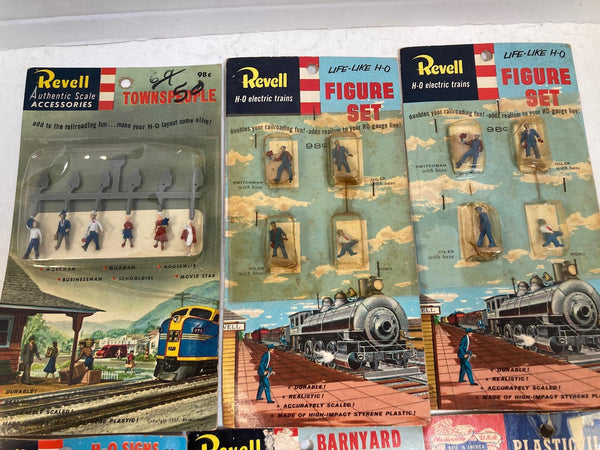 HO Scale Scenery Lot (6 Sets) - Revell/Life-Like/Plasticville - Figures & Signs