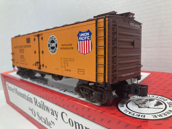 InterMountain Pacific Fruit Express Steel Sided Ice Bunker O Scale (25302HRD-61)