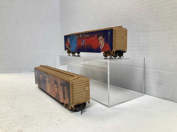 Bachmann/Hawthorne Village Elvis HO Scale 2-Car Boxcar Set “Heartbreak Hotel” + “Love Me Tender”