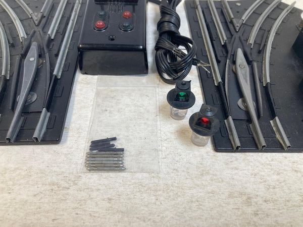 Vintage Lionel 1122 O-27 Remote Control Switch Pair (Left & Right) – Tested & Layout Ready