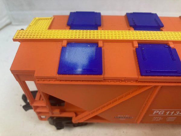 Menards O-Scale Tide 4-Bay Covered Hopper - Unique "Soap Spill" Detail!
