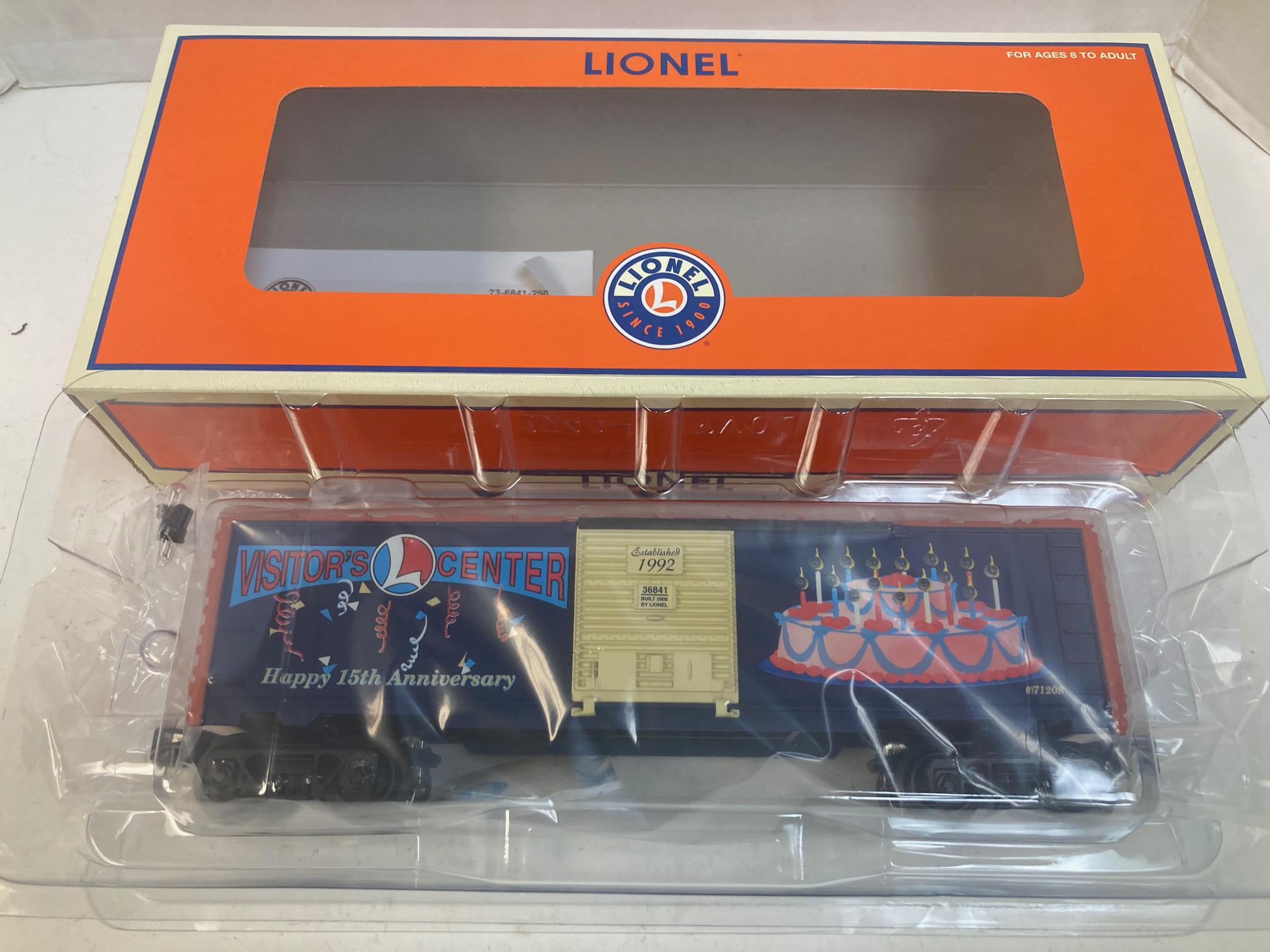 Lionel 6-36841 Visitor Center 15th Anniversary Lighted Boxcar – O Gauge – NIB