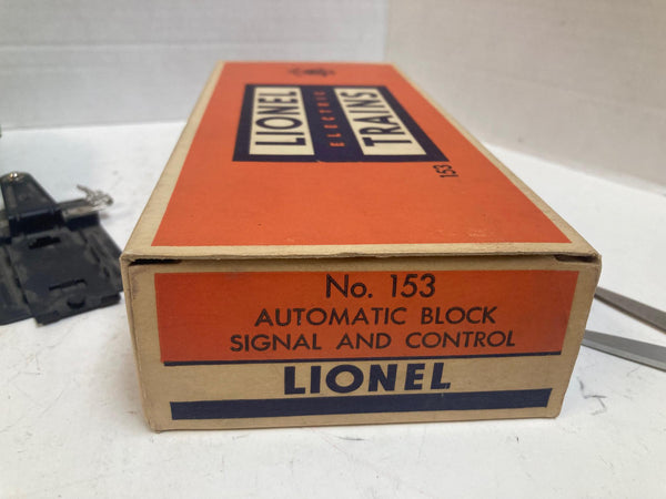 Lionel No. 153 Automatic Block Signal w/ Control & Box – O Gauge – Very Good