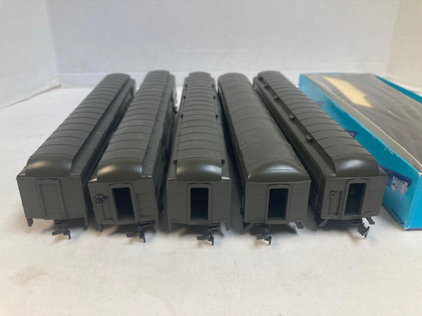 Athearn HO Southern Pacific 6-Car Passenger Lot - Daylight Consist - Built/Kits