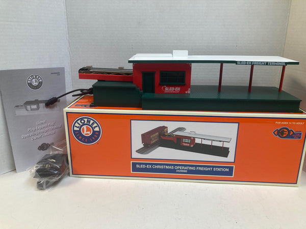 Lionel Sled-Ex Christmas Operating Freight Station 6-2429060 – Works with Any Boxcar!