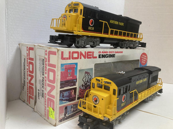 Lionel Northern Pacific U36B Powered Unit and Non -Powered Dummy Unit (6-8857, 6-8858)