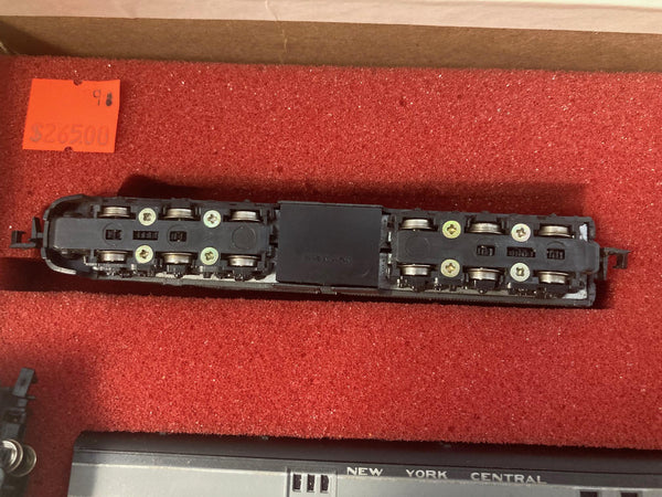 Con-Cor N Scale New York Central ABA Locomotive Set + 10 Passenger Cars – NYC Grey Scheme