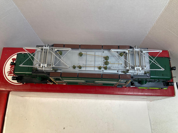 LGB 2140 RhB Crocodile Electric Locomotive — Runs Great, Very Good Condition w/ Minor Scuff