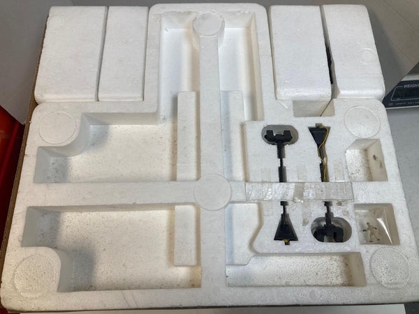 Lionel 6-12767 Steam Clean and Wheel Grind Shop - Pre Owned Good Condition