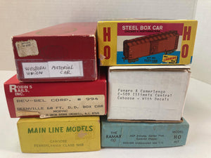 HO Scale Caboose and Car Kits Lot Of 6