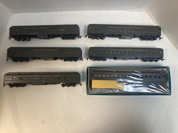 Athearn HO Southern Pacific 6-Car Passenger Lot - Daylight Consist - Built/Kits