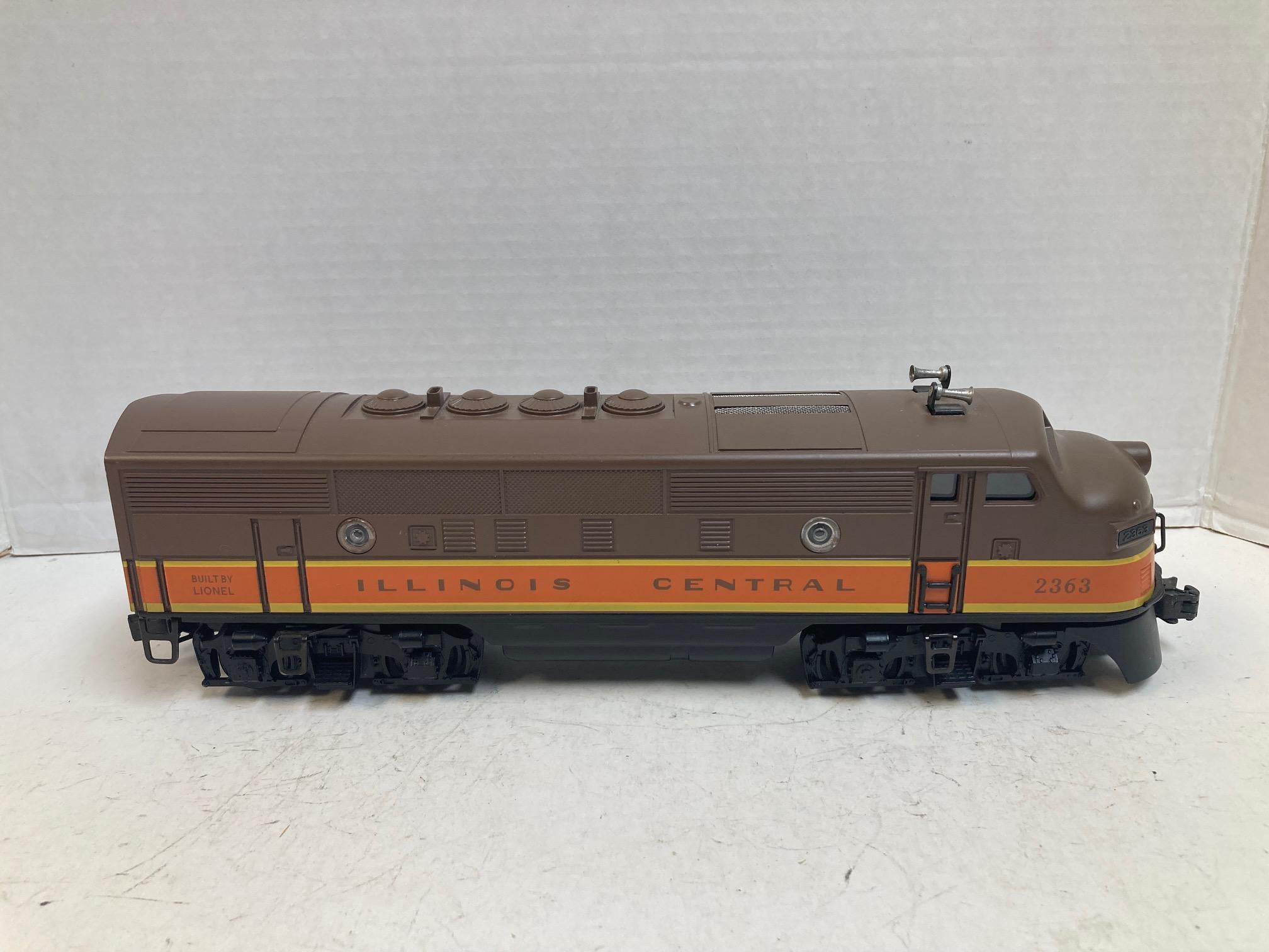 Lionel F3 Illinois Central Dummy Unit #2363 – Wire Mesh Vents – O Gauge – Pre-Owned Very Good