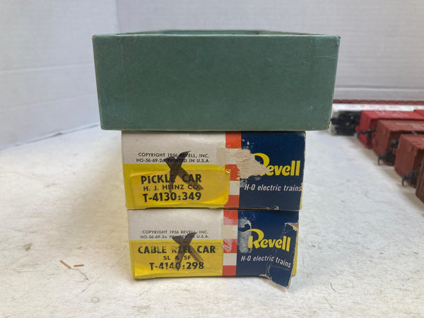 Vintage Revell HO Train Lot Southern Pacific SW7 Switcher #3571 w/ 9 Freight Cars, 2 Boxed
