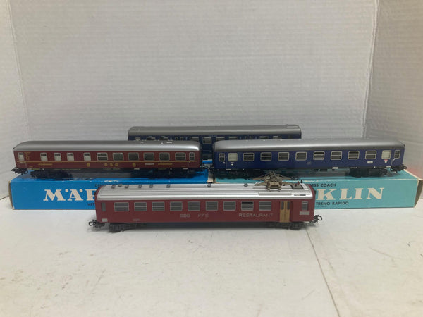 Marklin HO Scale 4 lot: 3 Passenger Cars, 1 Dining Car (RESTAURANT) SBB FFS German (4024,4027,4049,4068)