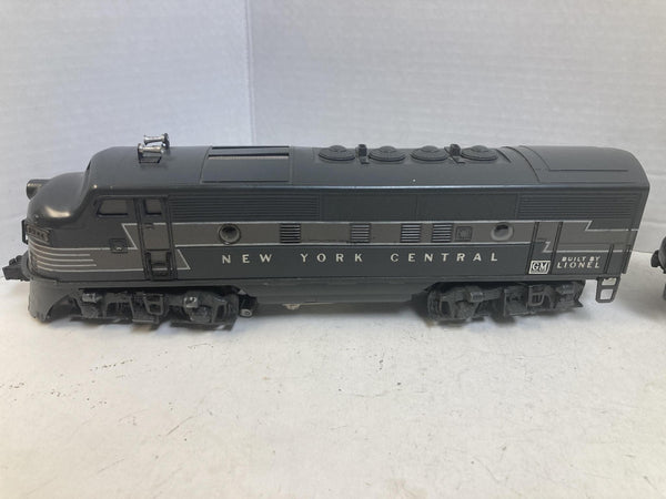 Lionel Postwar 2344 New York Central F3 AA Diesel Set Powered & Dummy Screen Vents