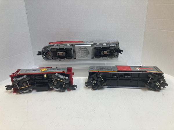 O Gauge Santa Fe Lot – Lionel 170 Loco, MTH Caboose 1604, K-Line Boxcar 6411051 – Red/Yellow/Grey
