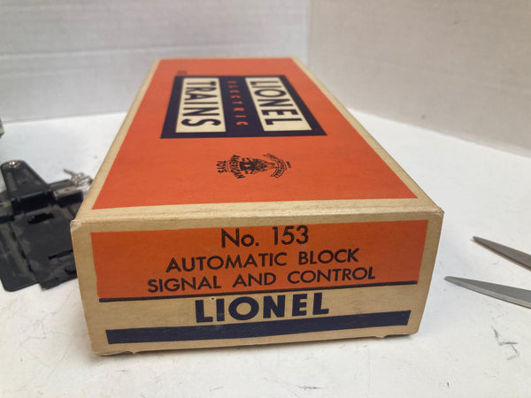 Lionel No. 153 Automatic Block Signal w/ Control & Box – O Gauge – Very Good