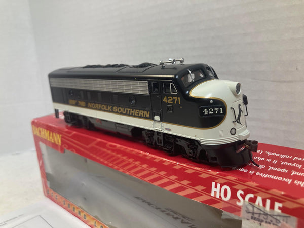 Bachmann HO 64303 Norfolk Southern F7A #4271 – DCC/Sound Value – Excellent Condition