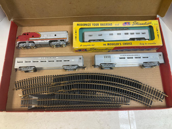 OK Streamliners F7 Diesel Freight/Passenger Train Set 206 w/ Cars & Track – Vintage HO Scale