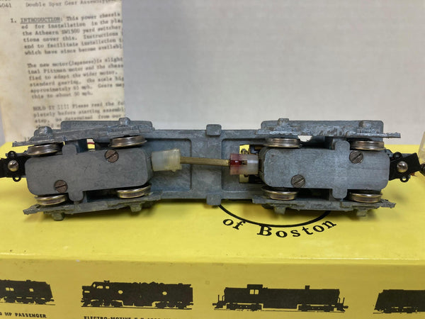 HobbyTown SW1500 Yard Switcher Diesel Locomotive Kit – Power Chassis w/ Flywheel 45408F-2 – Tested & Runs Great