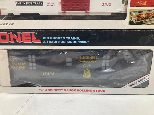 Lionel Railroader Club 1982 special edition Boxcar & 1989 Tool Car (6-0780, 6-16802)