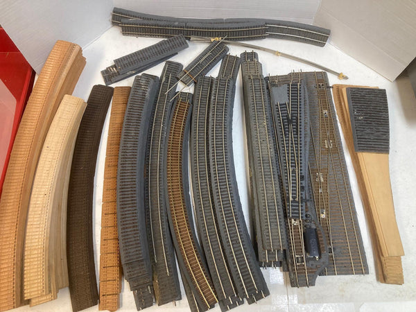 Vintage Tru-Scale HO Scale Wood Roadbed & Hand Laid Track Lot - 45+ Pcs