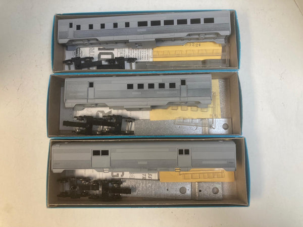 Athearn Blue Box HO Passenger Car Lot (3) - RPO, Baggage, Diner - Undecorated