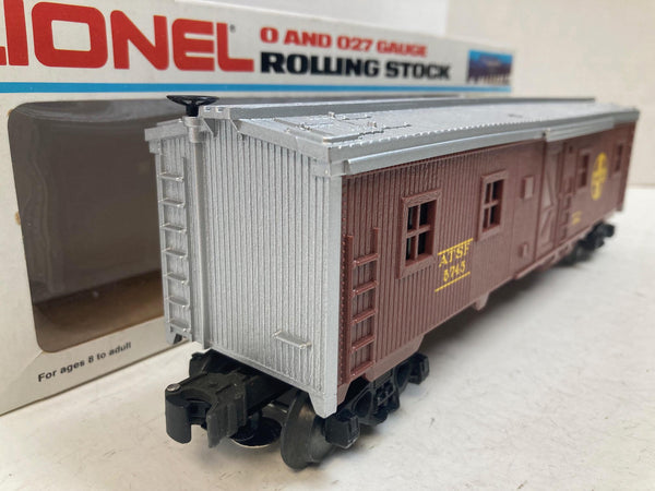 Lionel 6-5745 ATSF Bunk Car – O Gauge – Pre-Owned Very Good Condition