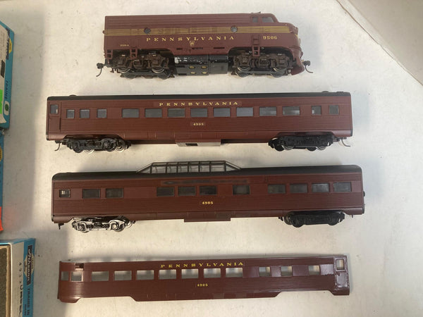 Athearn HO PRR Powered F7 #9506 & 3 Passenger Car Lot - Kadees - Built & Kit