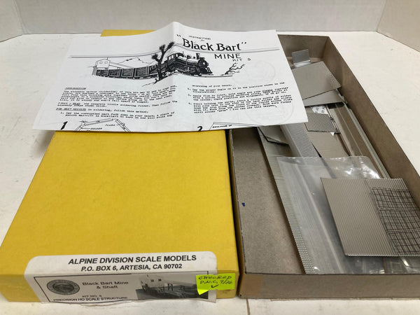 Suydam HO Building Kits (see description before purchase) - Old Town Lodgings, Modern Factory, Eds Market, Modern Industry, Mine & Shaft, Sunkist x2, Red Lake Mine, Main Street Station