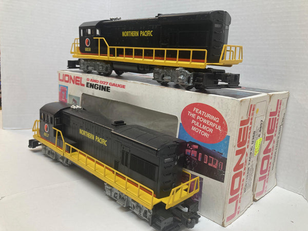 Lionel Northern Pacific U36B Powered Unit and Non -Powered Dummy Unit (6-8857, 6-8858)