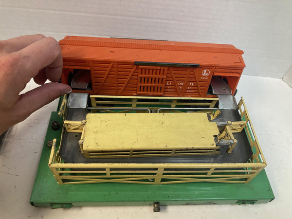 🐄 Lionel 3656 Operating Cattle Car & Corral Set – Postwar O Gauge – Classic Action Accessory *WORKS*