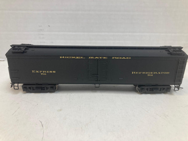 Broadway Limited Imports GACX 53'6" Wood Express Refrigerator Car 1835 NKP #701 Pullman Green – HO Scale – New