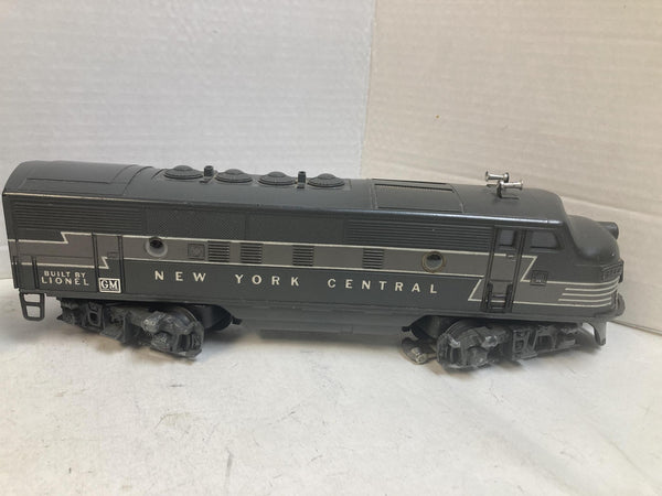 Lionel Postwar 2344 New York Central F3 AA Diesel Set Powered & Dummy Screen Vents