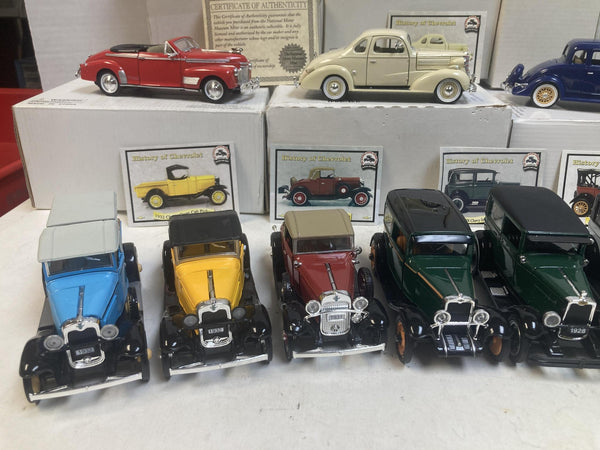 National Motor Museum Mint 1:32 Scale Diecast Collection – "History of Chevrolet" 13-Car Lot (1911–1941)