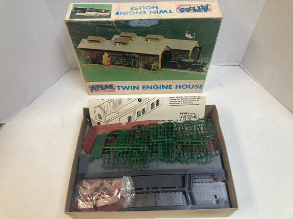 Atlas Twin Engine House HO Scale Kit (774-498)