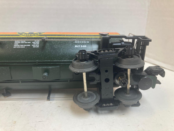 MTH 12688 BNSF 20K Gallon 4-Compartment Tank Car – O Scale – Pre-Owned Snow Weathered Finish