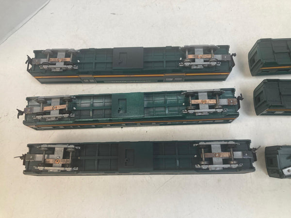 COMPLETE Lot of 6 Athearn Blue Box HO Northern Pacific Passenger Cars - 2 Kits + 4 Built