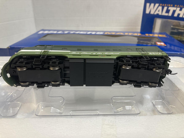 Walthers Mainline HO Northern Pacific EMD F7A & F7B Diesel Set #6511A / 6511B (DC)