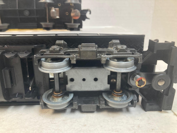 Lionel 6-8775 Lehigh Valley GP-9 Powered Diesel Locomotive w/ 16501 Caboose