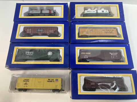 Life-Like N Scale Cars 8 Pack (Variation 1)