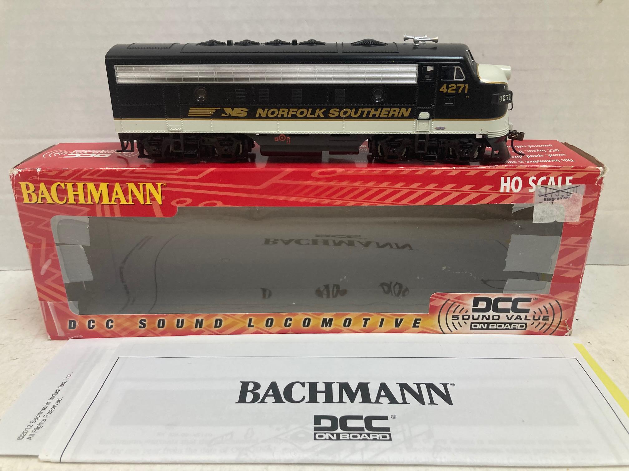 Bachmann HO 64303 Norfolk Southern F7A #4271 – DCC/Sound Value – Excellent Condition